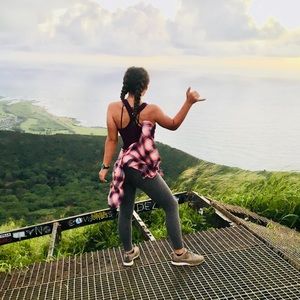 Meet your Posher, Stestella